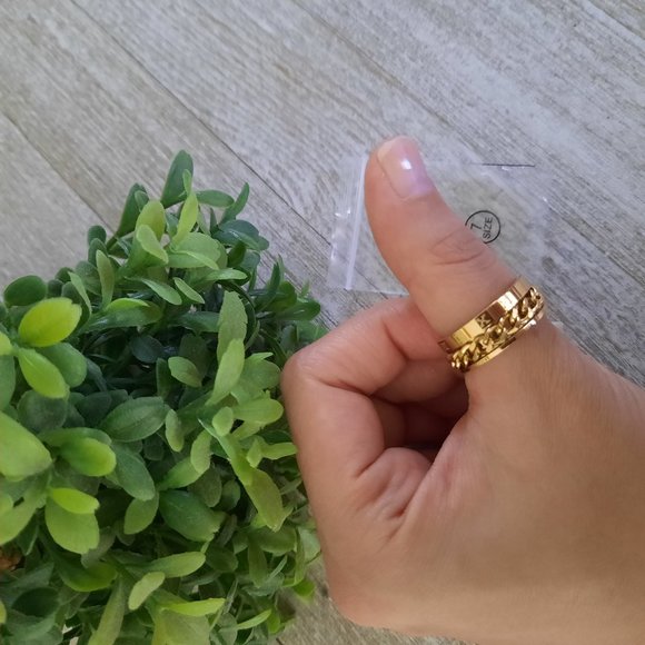 Men's Gold-Plated, Wide Band Spinner Ring with Roman Numerals NWT! - Size 7 - Picture 3 of 15